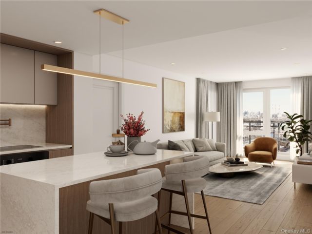  3 BR,  2.00 BTH &nbsp;Mid rise style home in Long Island City