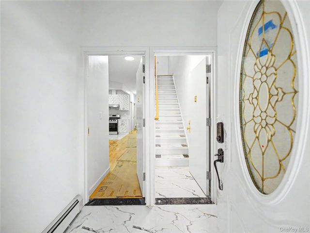 [PHOTO]