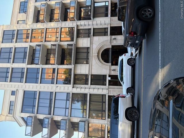  2 BR,  2.00 BTH &nbsp;High rise style home in Rego Park