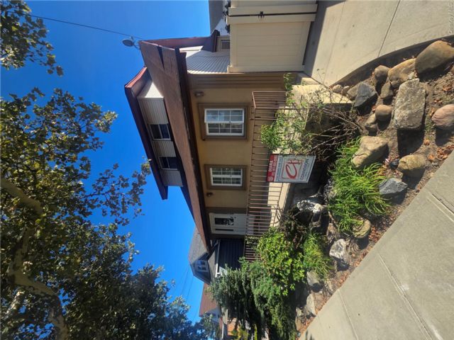[Howard Beach Real Estate, listing number 7340019]