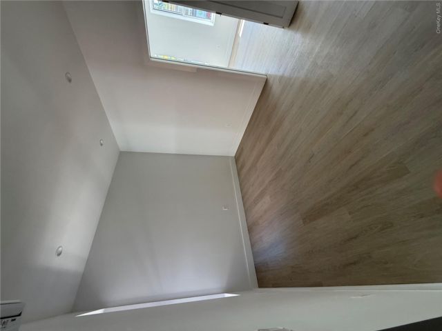[PHOTO]