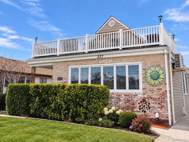 [Long Beach Real Estate, listing number 7340197]