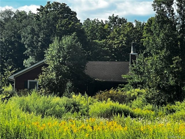  4 BR,  3.00 BTH &nbsp;Ranch style home in Middletown