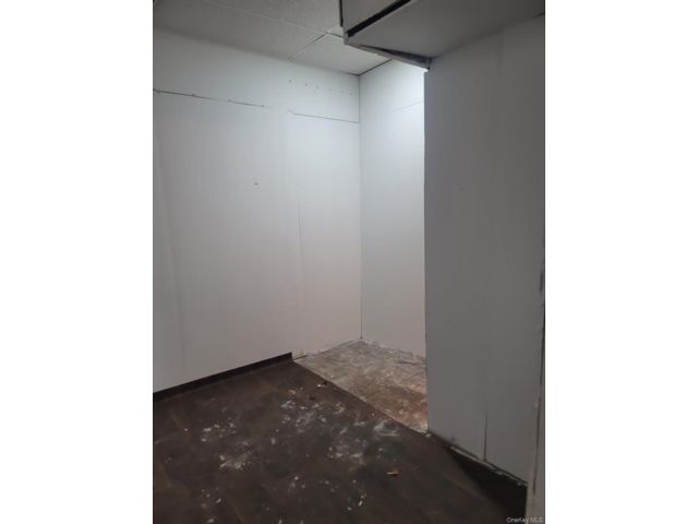 [PHOTO]