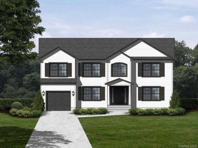  4 BR,  3.00 BTH &nbsp;Colonial style home in Wyandanch