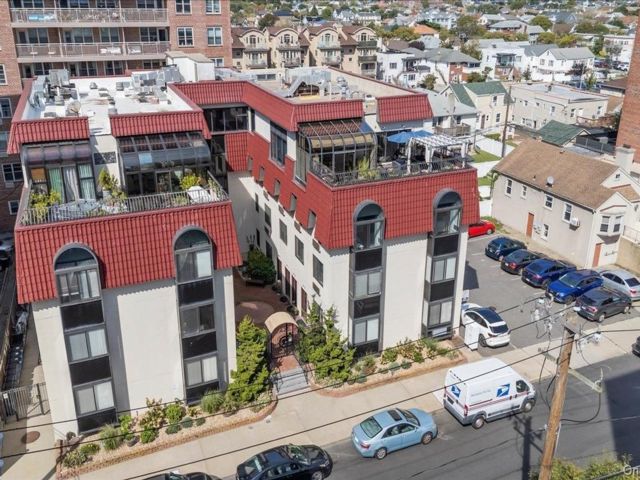  1 BR,  2.00 BTH &nbsp;Other style home in Long Beach