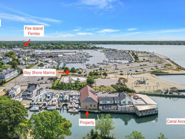 Studio,  0.00 BTH &nbsp;Commercial style home in Bay Shore