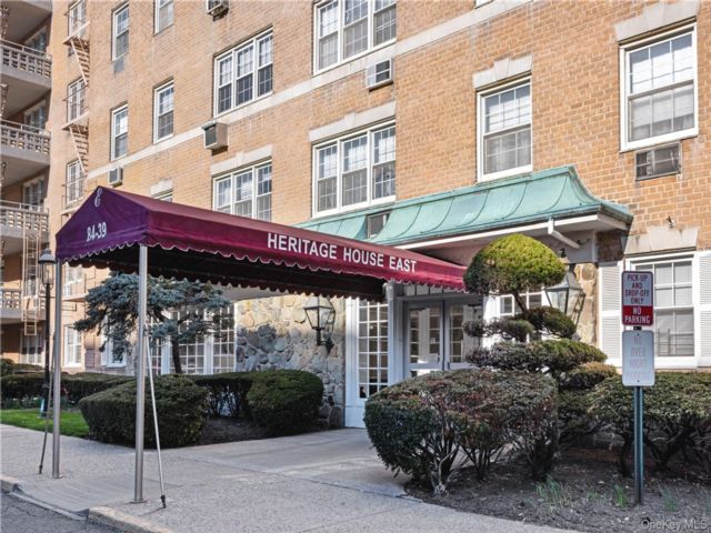  1 BR,  1.00 BTH &nbsp;Other style home in Howard Beach