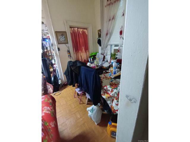 [PHOTO]