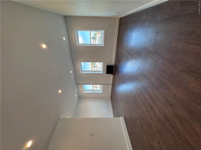  3 BR,  1.00 BTH &nbsp;House style home in Flushing