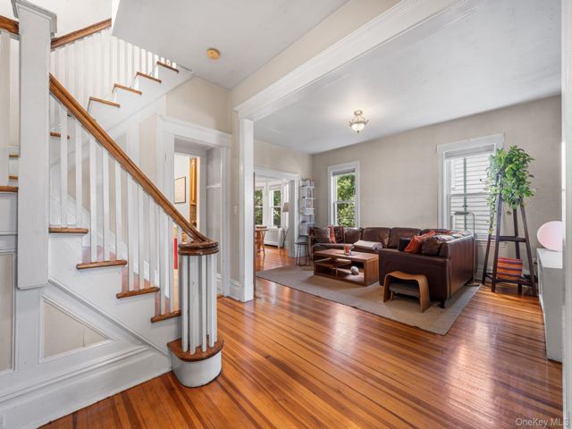 [Yonkers Real Estate, listing number 7342659]