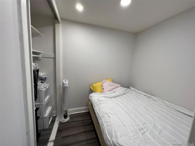 [PHOTO]