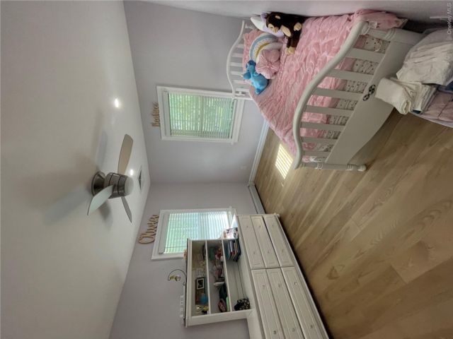 [PHOTO]