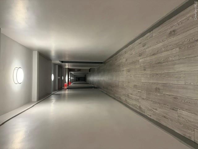 [PHOTO]