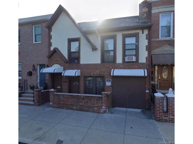 Studio,  0.00 BTH &nbsp;House style home in Astoria