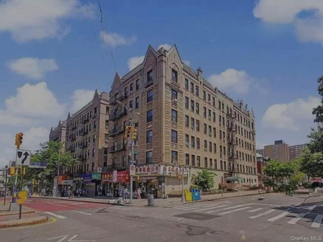  1 BR,  1.00 BTH &nbsp;Other style home in Flushing