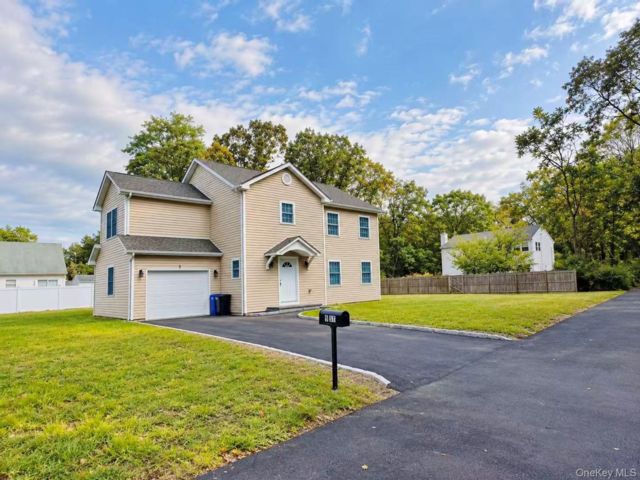 [Centereach Real Estate, listing number 7343622]