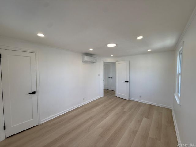 [PHOTO]