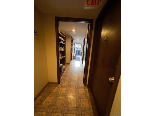 [PHOTO]