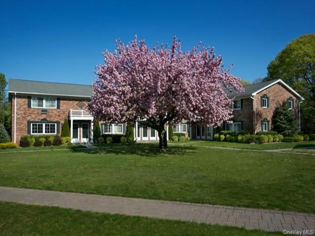[Centereach Real Estate, listing number 7343842]