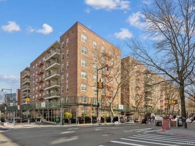 Studio,  1.00 BTH &nbsp;Other style home in Flushing