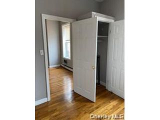 [PHOTO]