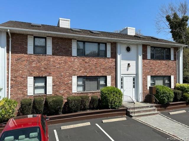  2 BR,  1.00 BTH &nbsp;Other style home in Babylon