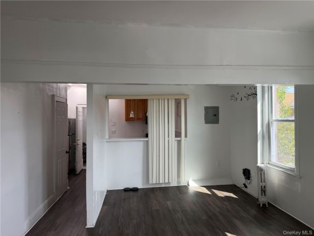 [PHOTO]