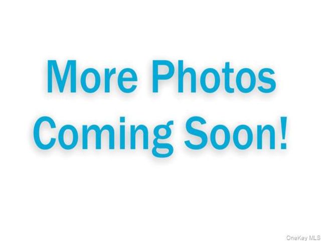 [PHOTO]