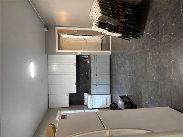  3 BR,  2.00 BTH &nbsp;Bungalow style home in Brighton Beach