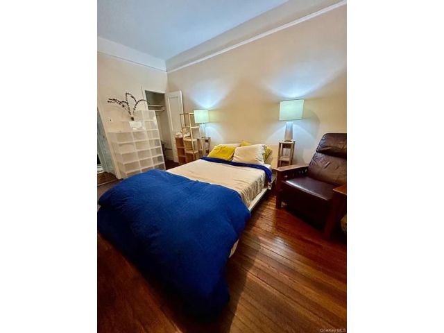  1 BR,  1.00 BTH &nbsp;Other style home in Greenpoint