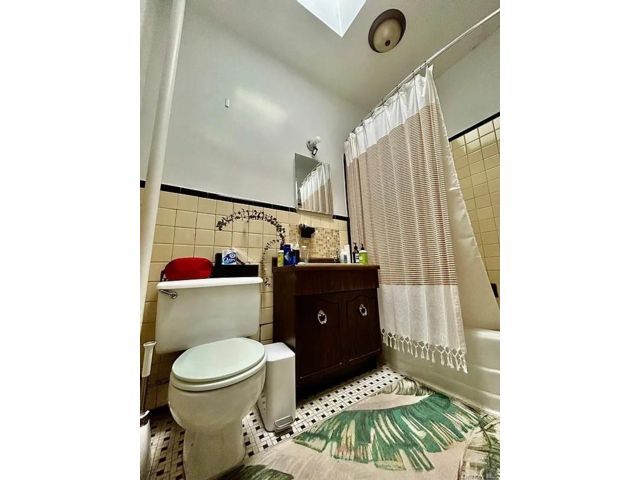 [PHOTO]