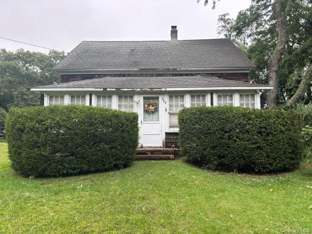  3 BR,  1.00 BTH &nbsp;Cape cod style home in Riverhead