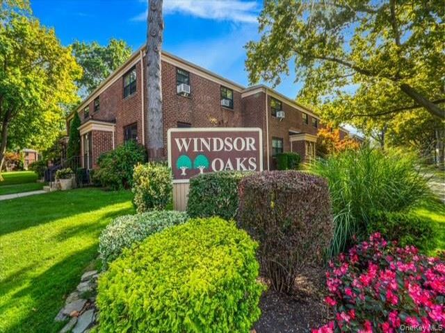  2 BR,  1.00 BTH &nbsp;Other style home in Bayside