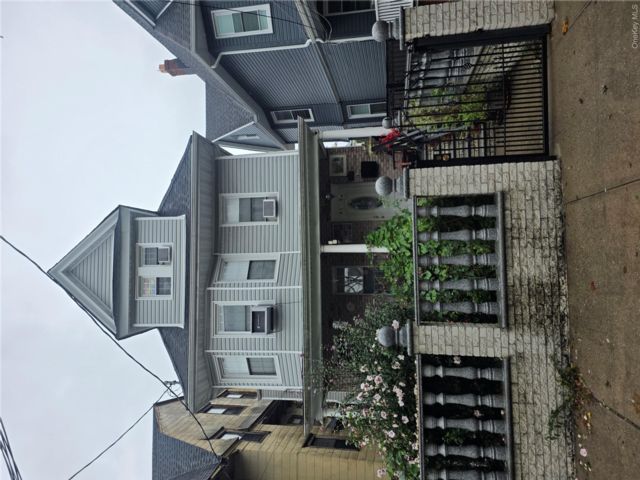 [Richmond Hill North Real Estate, listing number 7347248]