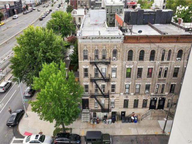 Studio,  0.00 BTH &nbsp;House style home in Greenpoint