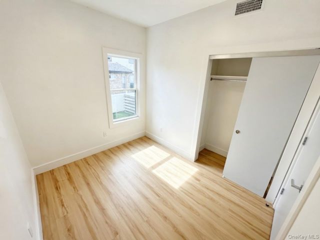 [PHOTO]