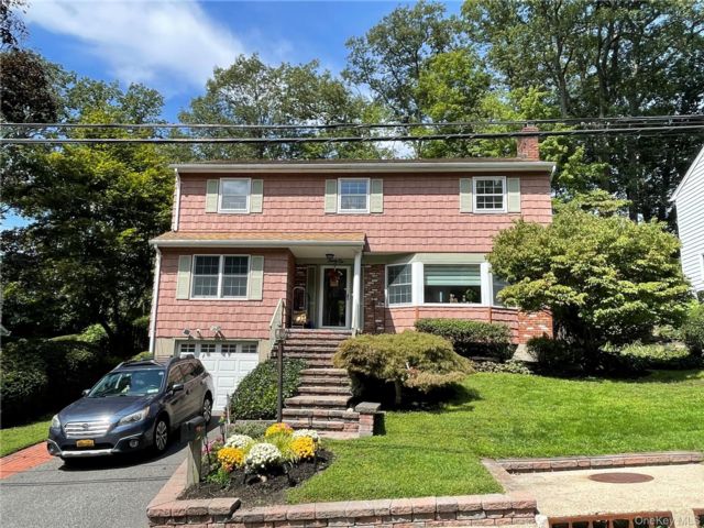 [Huntington Real Estate, listing number 7347446]