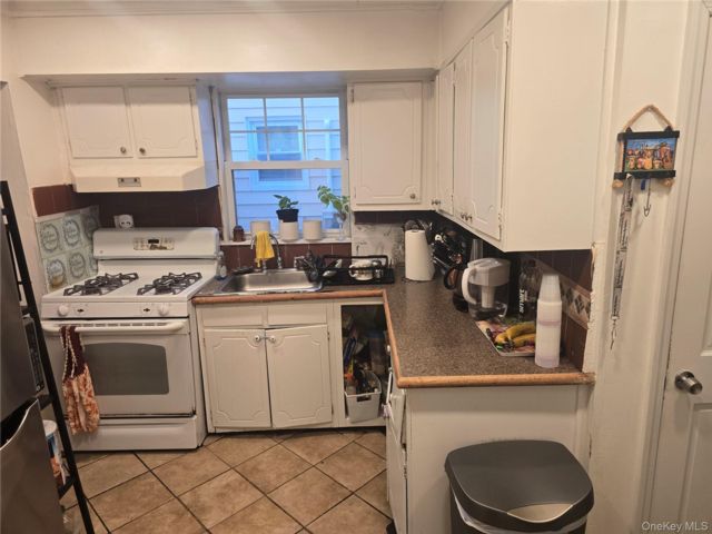 [PHOTO]