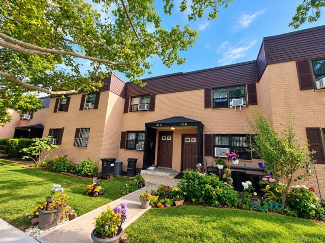 [Flushing Real Estate, listing number 7347517]