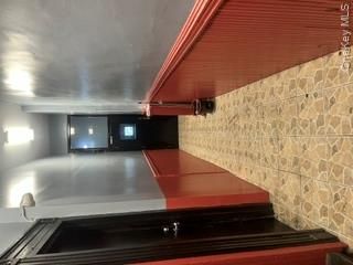 [PHOTO]