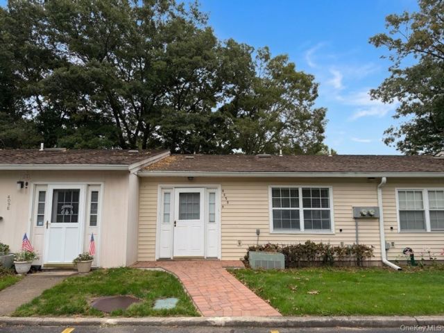 [Ridge Real Estate, listing number 7348283]