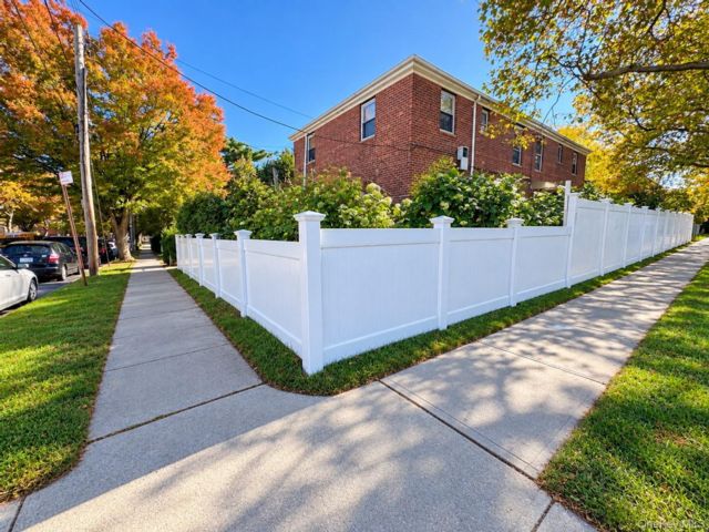 Studio,  0.00 BTH &nbsp;House style home in Fresh Meadows