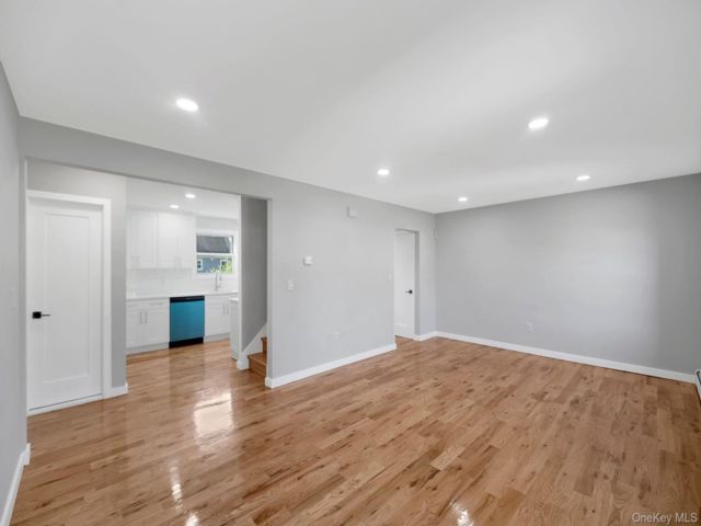  4 BR,  2.00 BTH &nbsp;Exp cape style home in Uniondale