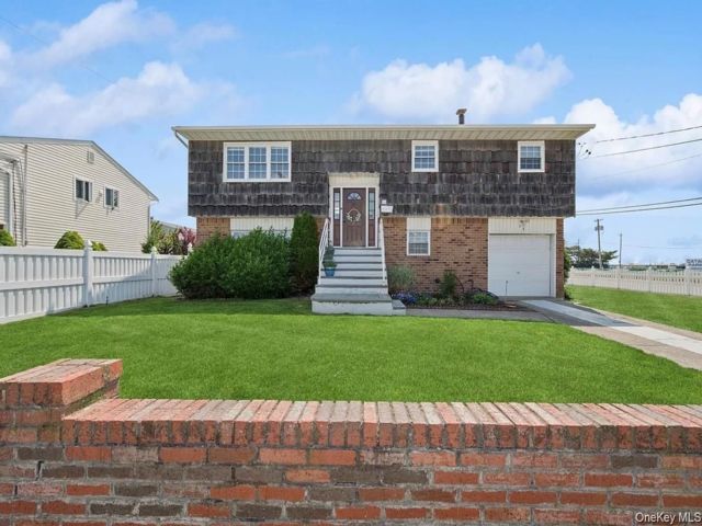 [Atlantic Beach Real Estate, listing number 7348670]