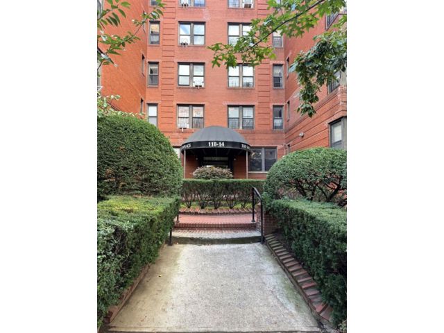 [Kew Gardens Real Estate, listing number 7348980]