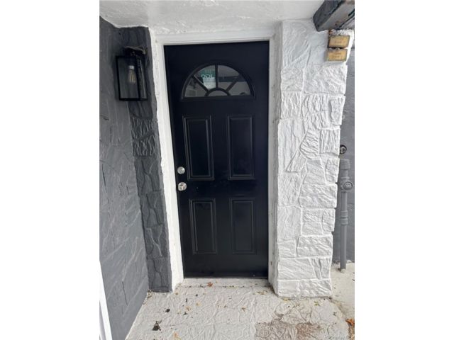  3 BR,  1.00 BTH &nbsp;Other style home in Esplanade