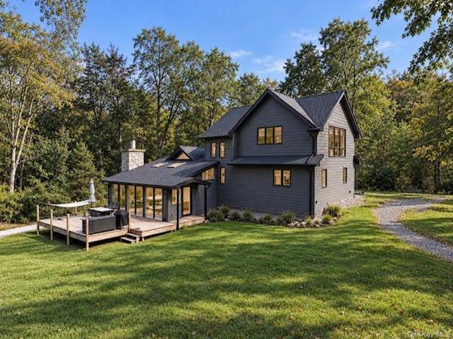  3 BR,  2.00 BTH &nbsp;Contemporary style home in New Windsor