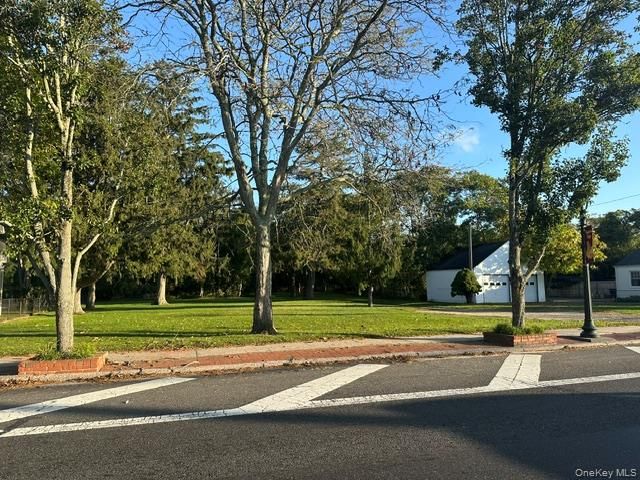 Studio,  0.00 BTH &nbsp;House style home in Hampton Bays