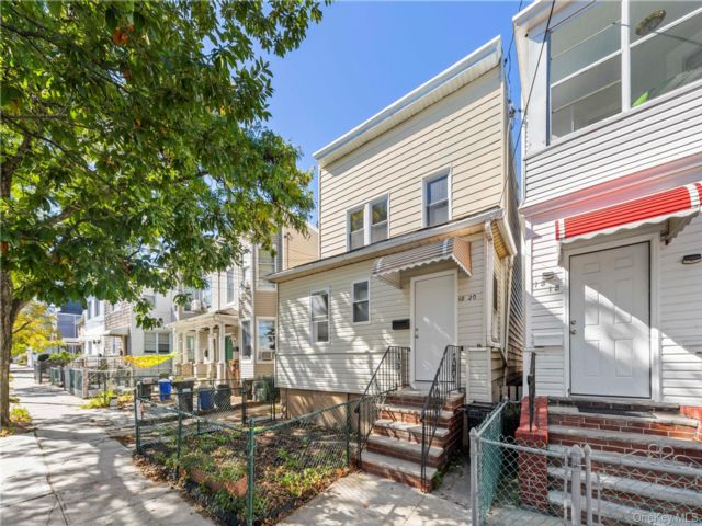 [College Point Real Estate, listing number 7349858]